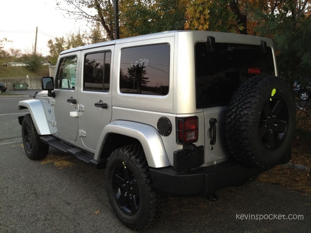Arctic Special Edition JK @ Ramsey Jeep in Mahwah, NJ