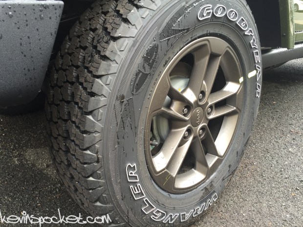 2016-Jeep-Wrangler-Sarge-75th-anniversary-edition_8447